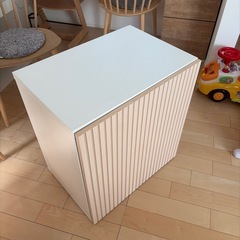 IKEA  BESTA 収納家具の画像