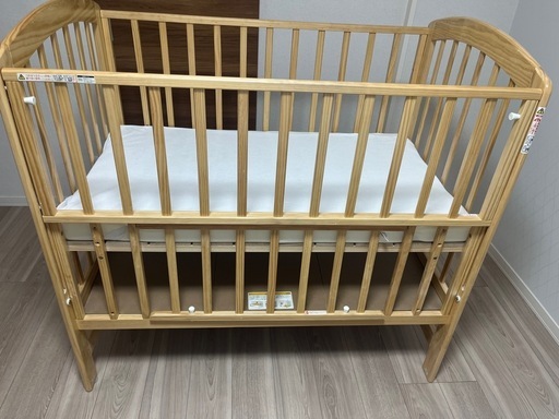 カトージハイポジションベビーベッド (かなこ) 南柏のベッド《ベビー