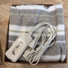 【取引中】コイズミ 洗える電気敷毛布　シングルの画像