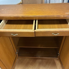 収納家具の画像