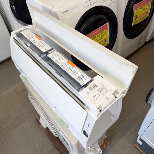 【超美品‼️】定価17万♪ シャープ 2022年製 6畳用エアコン プラズマクラスター フィルター自動お掃除 スマホ遠隔操作 100V/2.2kw