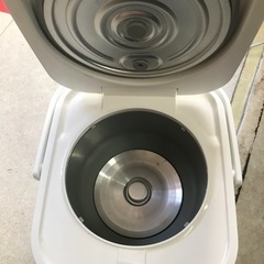 ニトリ製　炊飯器　3号炊き　2020年式
の画像