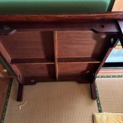 3月6日取引き正方形テーブルの画像