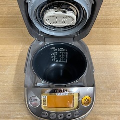【k30炊飯器】ZOJIRUSHI 圧力IH炊飯ジャーNP-RH05の画像