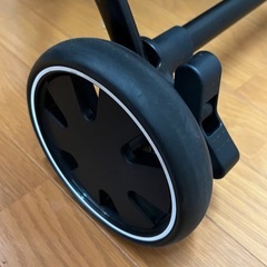 【ほぼ未使用】 A型ベビーカー combiの画像