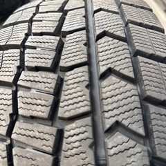 バリ溝　良品　225/60R17 スタッドレスタイヤ4本セットの画像