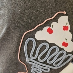 新品　
Tシャツ　の画像
