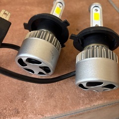 H4 LEDランプの画像