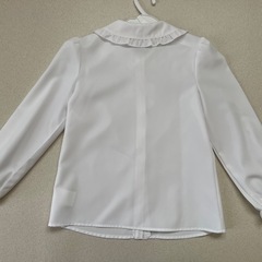 120cm 女児 白ブラウスシャツ 式服の画像