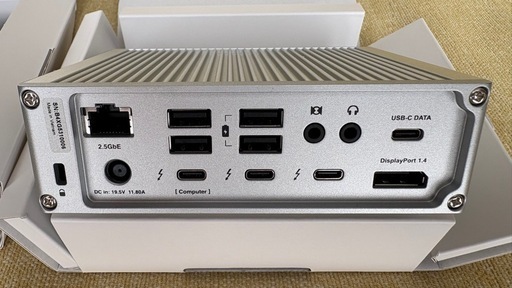 CalDigit Thunderbolt 4 Pro Dock　（CalDigit TS4 / Thunderbolt 4 ドック同等