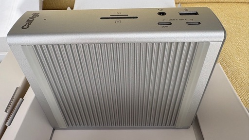 CalDigit Thunderbolt 4 Pro Dock　（CalDigit TS4 / Thunderbolt 4 ドック同等