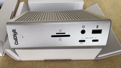 CalDigit Thunderbolt 4 Pro Dock　（CalDigit TS4 / Thunderbolt 4 ドック同等品）