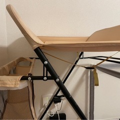 オムツ替え台の画像