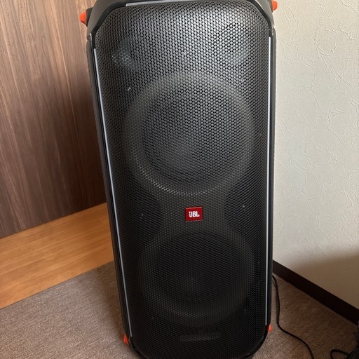 JBL Partybox 710 ライティング機能搭載 防滴仕様 800W パーティースピーカー ※バッテリー非搭載モデル JBLPARTYBOX710JN【送料無料】