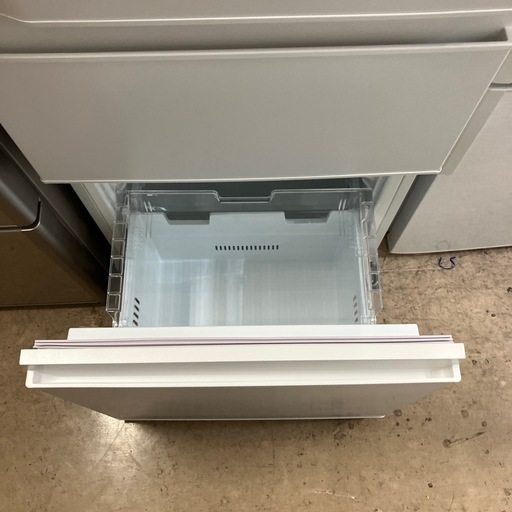 TOSHIBA 3ドア冷蔵庫 2024年製 326L