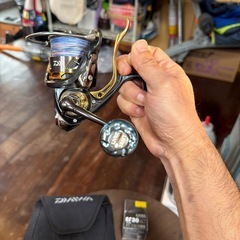 ダイワ　15トーナメント　3000H-LBDの画像