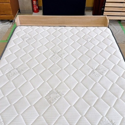 白岡市 セミダブルベッド GOKUMIN マットレス付き  中古 格安