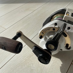 SIMANOシマノ デジタナ SLS 2スピードGT6000 デジタル両軸リールの画像