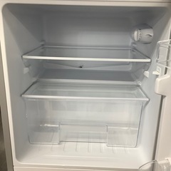 2ドア冷蔵庫の画像