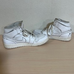 NIKE エアジョーダン1 ミッド ホワイト AIR JORDAN ナイキの画像