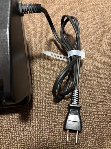 電動自転車充電器