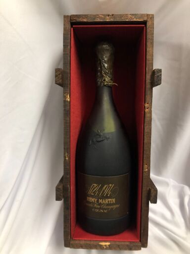 【ジャングルジャングルサカイ石津店】　REMY MARTIN レミーマルタン 1724-1974 250周年記念ボトル 700ml 4
