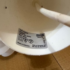 イケア　IKEA クナッパ　KNAPPA ペンダントランプ　照明　リビングやダイニングや子供部屋に！　おしゃれ　北欧風　ソファとセットで値引きします！の画像