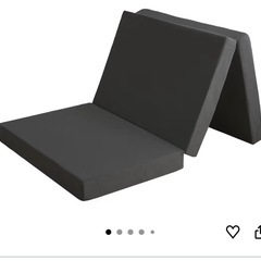 三つ折りマットレスの画像