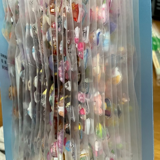 ボンボンドロップシール　シール帳完成品　ウォーターシール　ぷにぷにシール計28枚