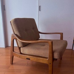 カリモク　1人掛けチェアの画像