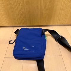 LACOSTE 青 ショルダーバッグの画像