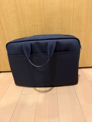 ラコステ ビジネスバッグ