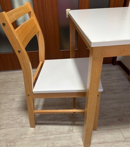 ニトリ ダイニングテーブル＋椅子セット（70×70×70）※3/20〜23引取限定