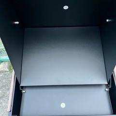 使用期間1週間！　宅配ボックス　取扱説明書や残ったビスありの画像