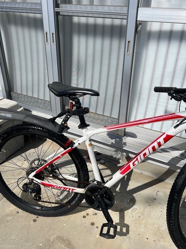 中古マウンテンバイク　GIANT ATX ジャイアント 27.5 MTB SHIMANO 3X8S サイズM 2019年モデル