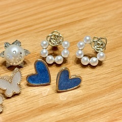 ピアス4点まとめての画像