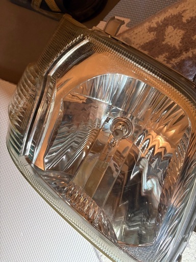 中古‼️ハイゼットS331V 軽バン用ヘッドライト一台分‼️セット売り‼️早い者勝ち‼️