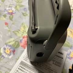 【新品・未使用】 Panasonic 2450 FM-AM 2-BAND ラジオ   の画像