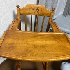 ハイチェアの画像