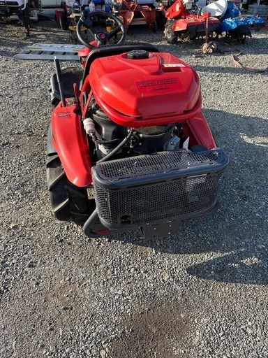 乗用草刈機 乗用草刈り機　共立RM953 アワー38h 状態は新品同様です。