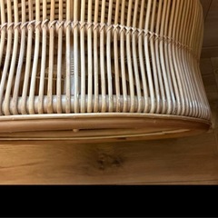 ラタン 丸型ローテーブル ガラス天板 定価35000円 籐家具 ナチュラル 直径70cmの画像