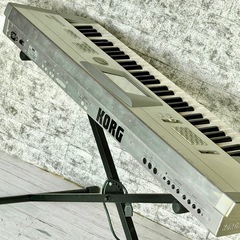 KORG「TRINITY Plus」61鍵シンセサイザーの画像