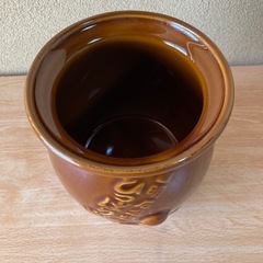 タコ飯の入れ物の画像