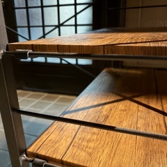 パソコンデスクの画像