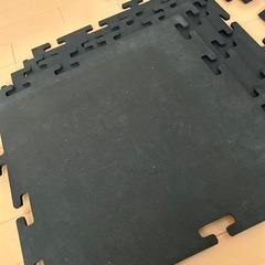 ①IVANKOラバーマットの画像