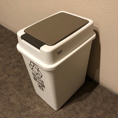 分別　ゴミ箱　20リットルの画像