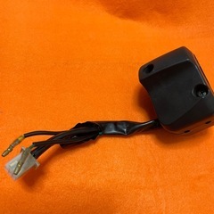 YAMAHAトリシティのウインカースイッチの画像