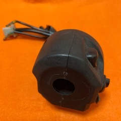 YAMAHAトリシティのウインカースイッチの画像