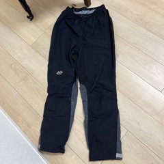 モンベル　レインスーツの画像