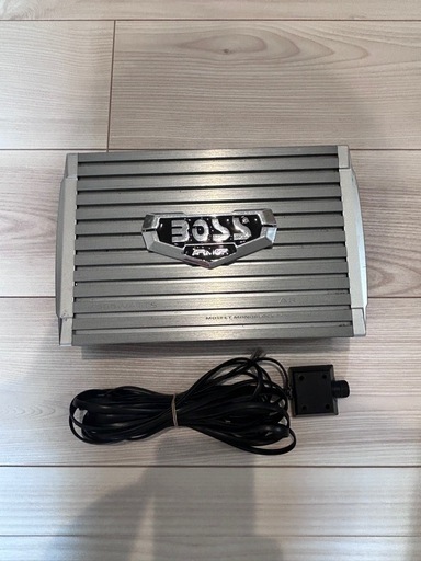 BOSS  ウーハーアンプボックスセット(配線有り)
